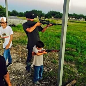 Meet your Posher, Ernesto